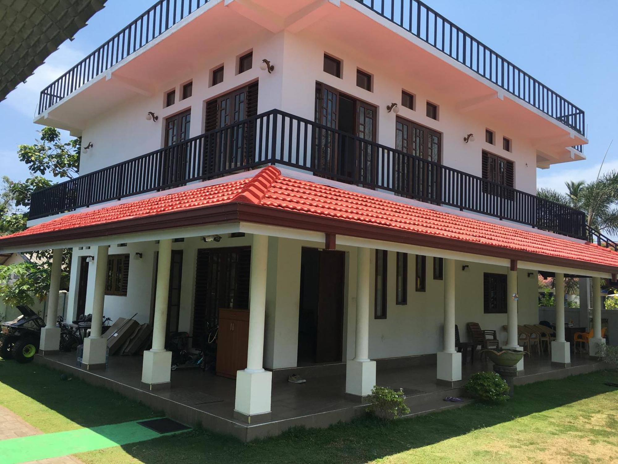 Bed and Breakfast Pick & Go White House Negombo Exterior foto